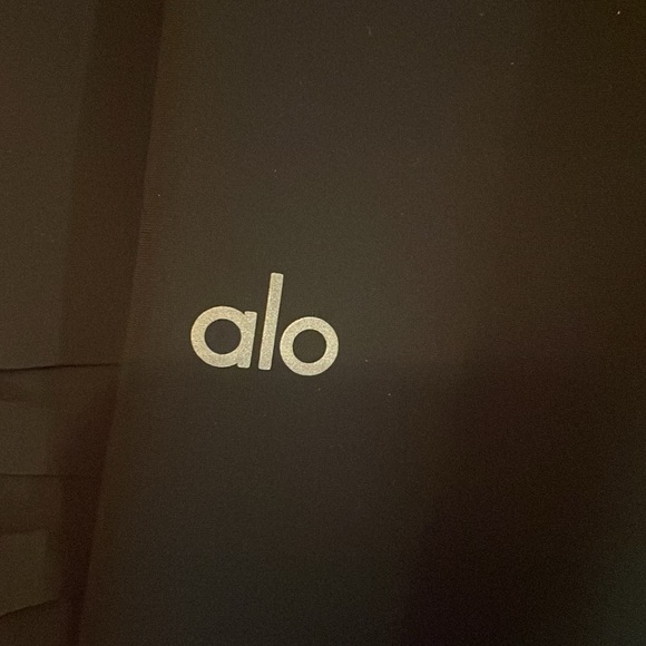 NWT ALO leggings - Picture 5 of 6